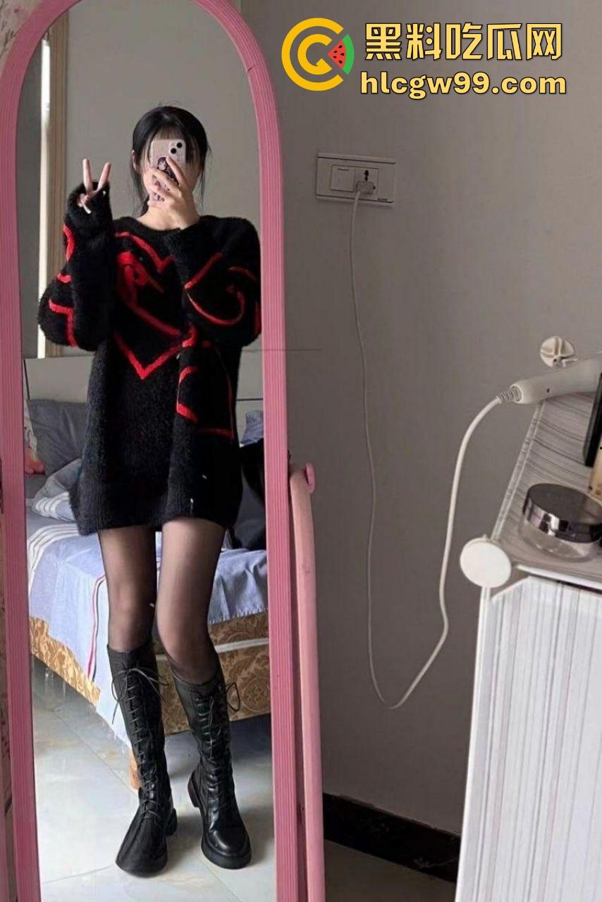 秦皇岛纺织轻工学院大瓜，黑森林女大学生【赵汝怡】寒假被网调裸聊，视频遭录屏流出，开学直接在国产区露脸！-2