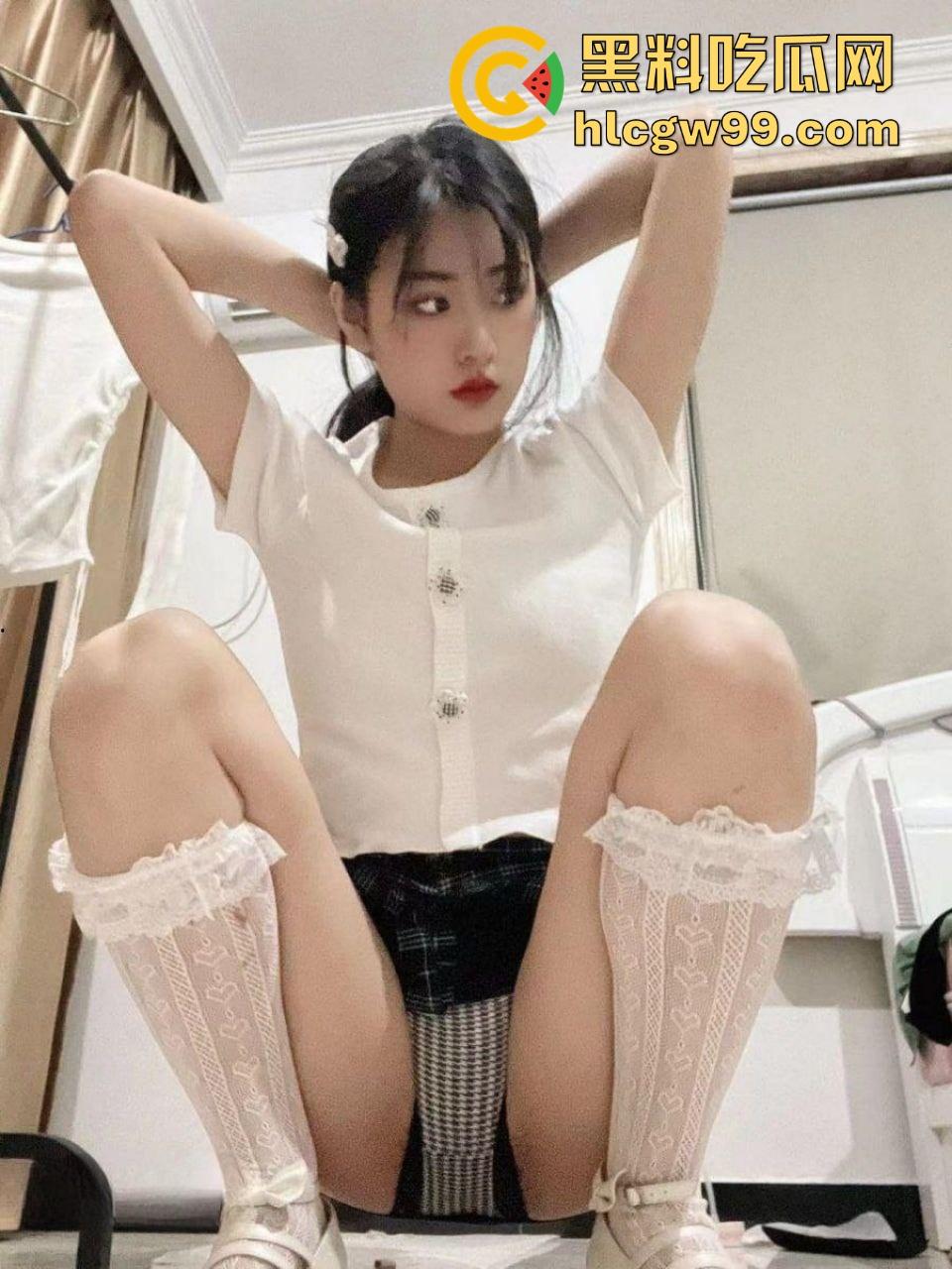 秦皇岛纺织轻工学院大瓜，黑森林女大学生【赵汝怡】寒假被网调裸聊，视频遭录屏流出，开学直接在国产区露脸！-13