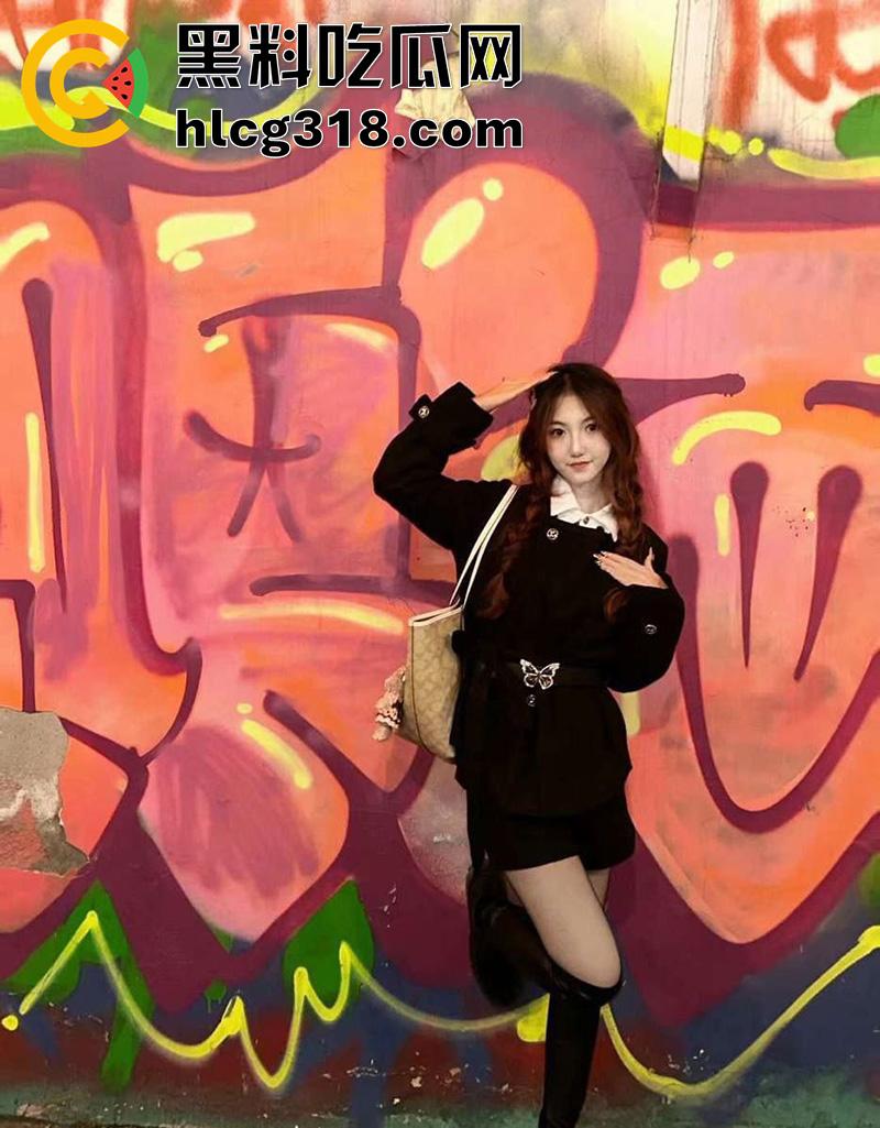 长腿巨乳舞蹈生，背着男友偷情大屌体育生，饥渴难耐女上位疯狂蠕动，最后被大屌打桩输出狂操！-2