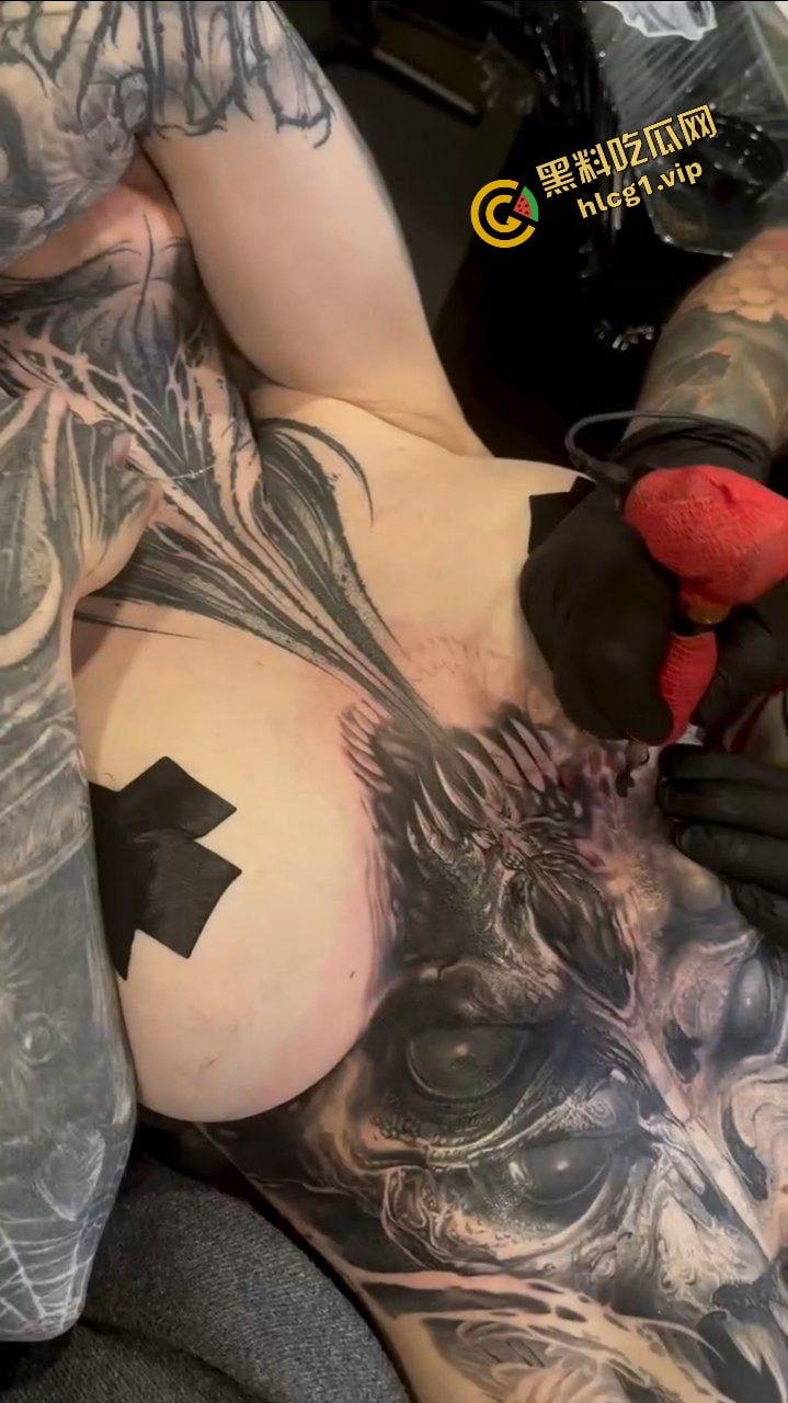 盘点各路 精神妹社会姐纹身！纹逼纹奶子 只为彰显母狗风范！-6