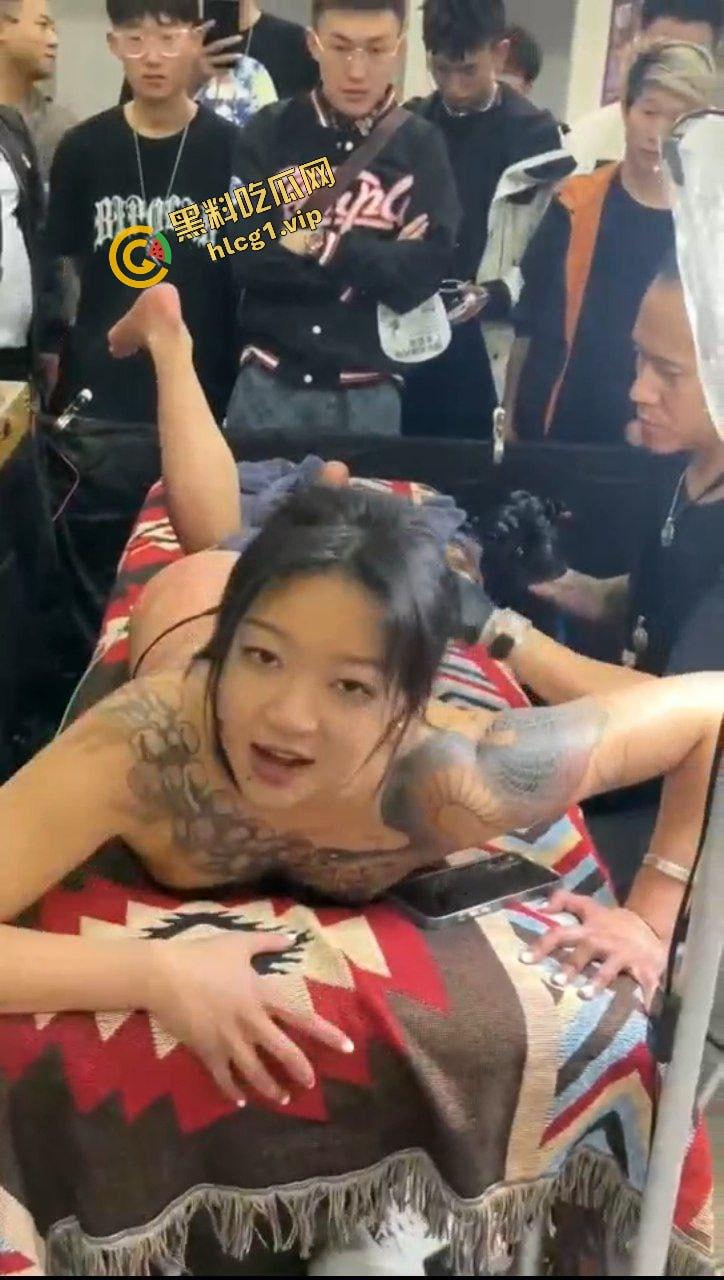 盘点各路 精神妹社会姐纹身！纹逼纹奶子 只为彰显母狗风范！-14