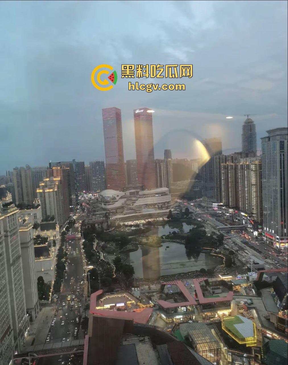 抖音60w粉丝网红『牛b』小三上位大翻车!八块腹肌男友性爱视频流出,恋爱脑遭遇渣男终成笑柄!-9