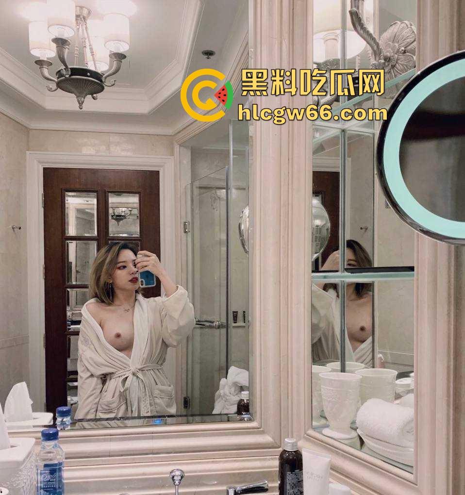 画最好看的妆挨 最挨狠的操 四川音乐学院高冷校花【程菲】三点全露福利流出 武汉圈很是出名反差婊！-15