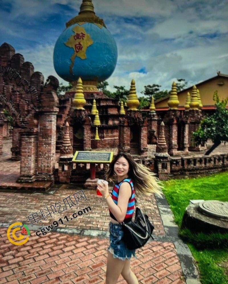 河南新婚夫妻热辣自拍视频泄露!大奶人妻淫水狂喷,骚穴口活绝顶,诱惑不断,让人心动-8