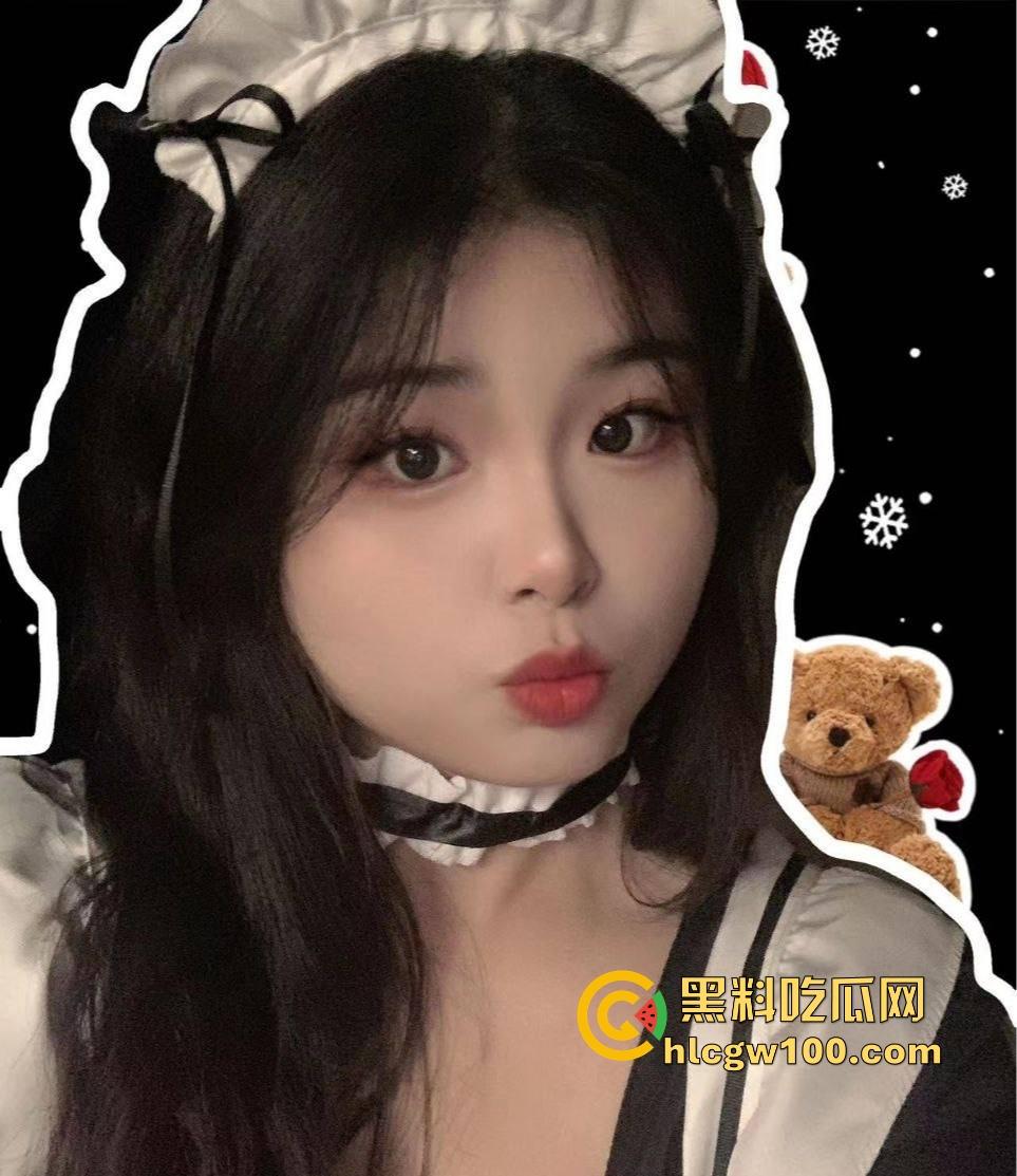 嫩出水的十九岁,晋城高中清纯妹两千元被金主拿下,全裸扣逼白浆四溢,两颗大奶摇摇欲坠小编都馋了!-1