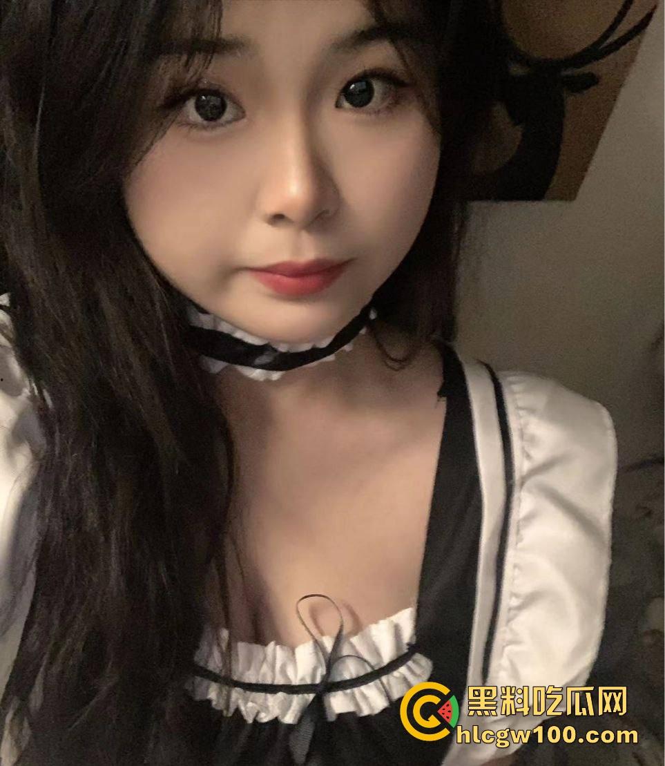 嫩出水的十九岁,晋城高中清纯妹两千元被金主拿下,全裸扣逼白浆四溢,两颗大奶摇摇欲坠小编都馋了!-6