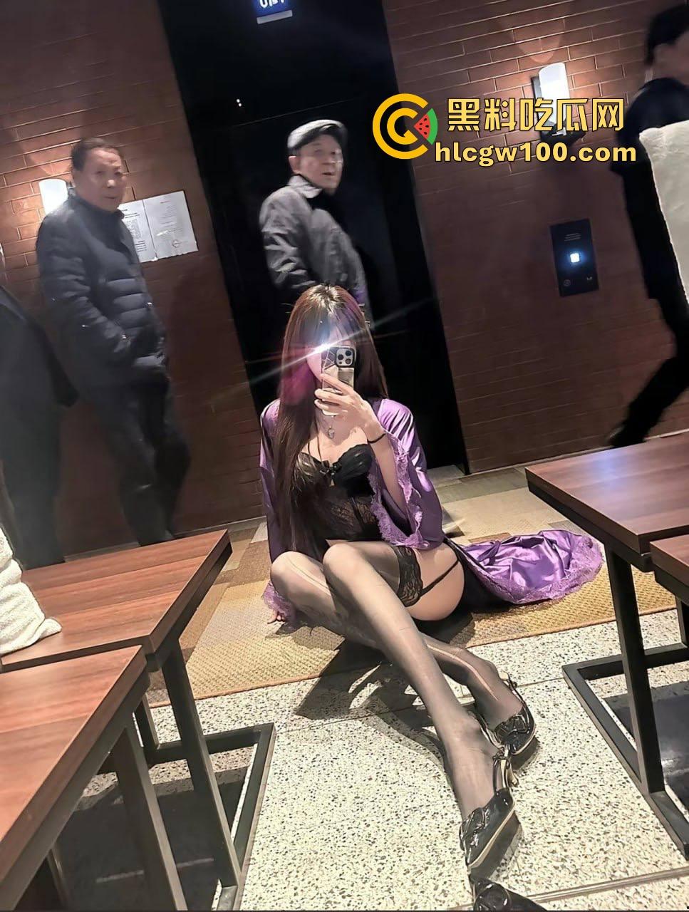 成都美院长腿御姐校花『史小鹿』变富哥肉便器 深夜户外当狗露逼 开着奥迪玩车震一切交给quattro！-19