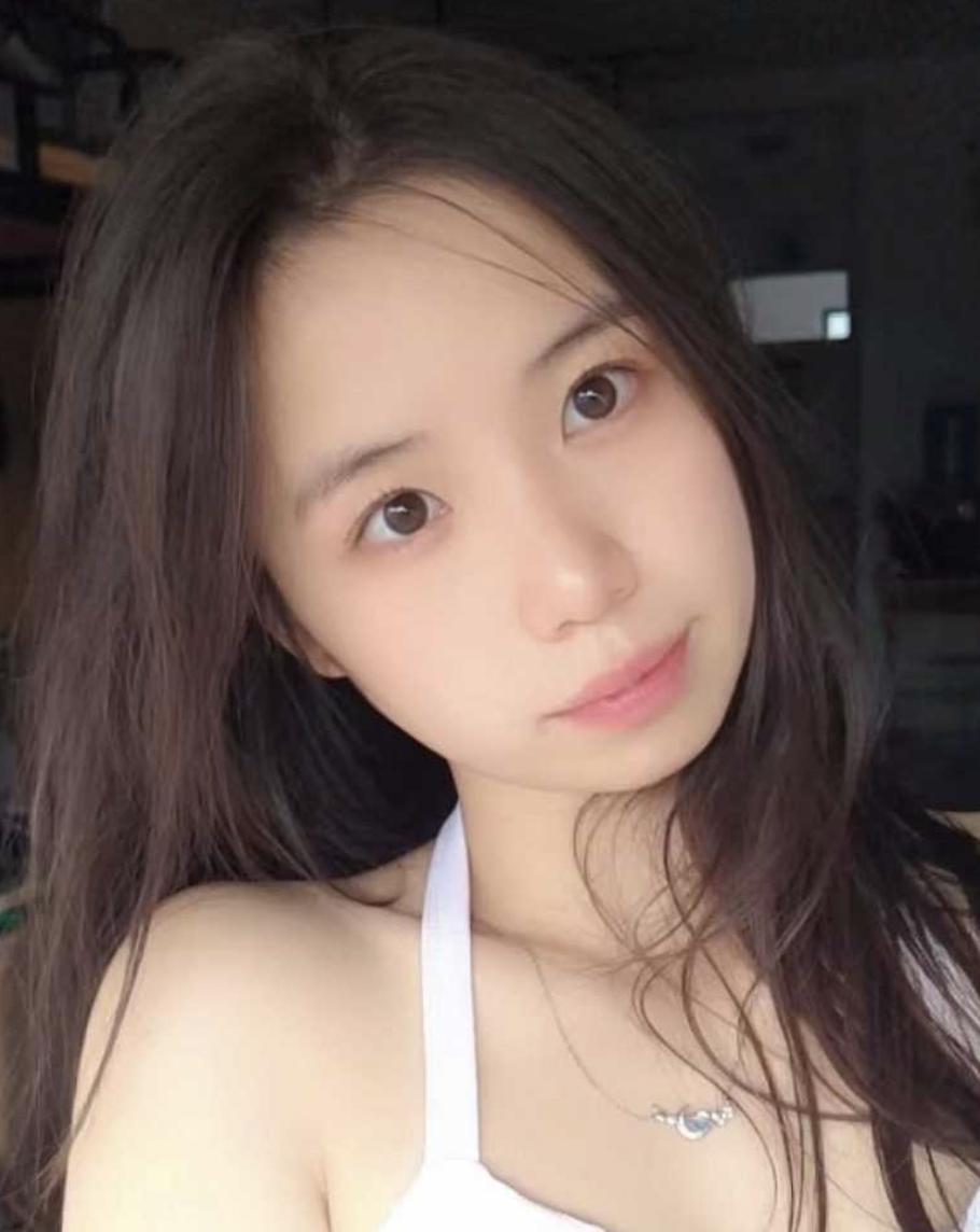 B 站抖音 Ashley 打瞌睡 寸言女王 极品反差大学生 大尺度淫荡露点赤裸勾引 多部合集-4