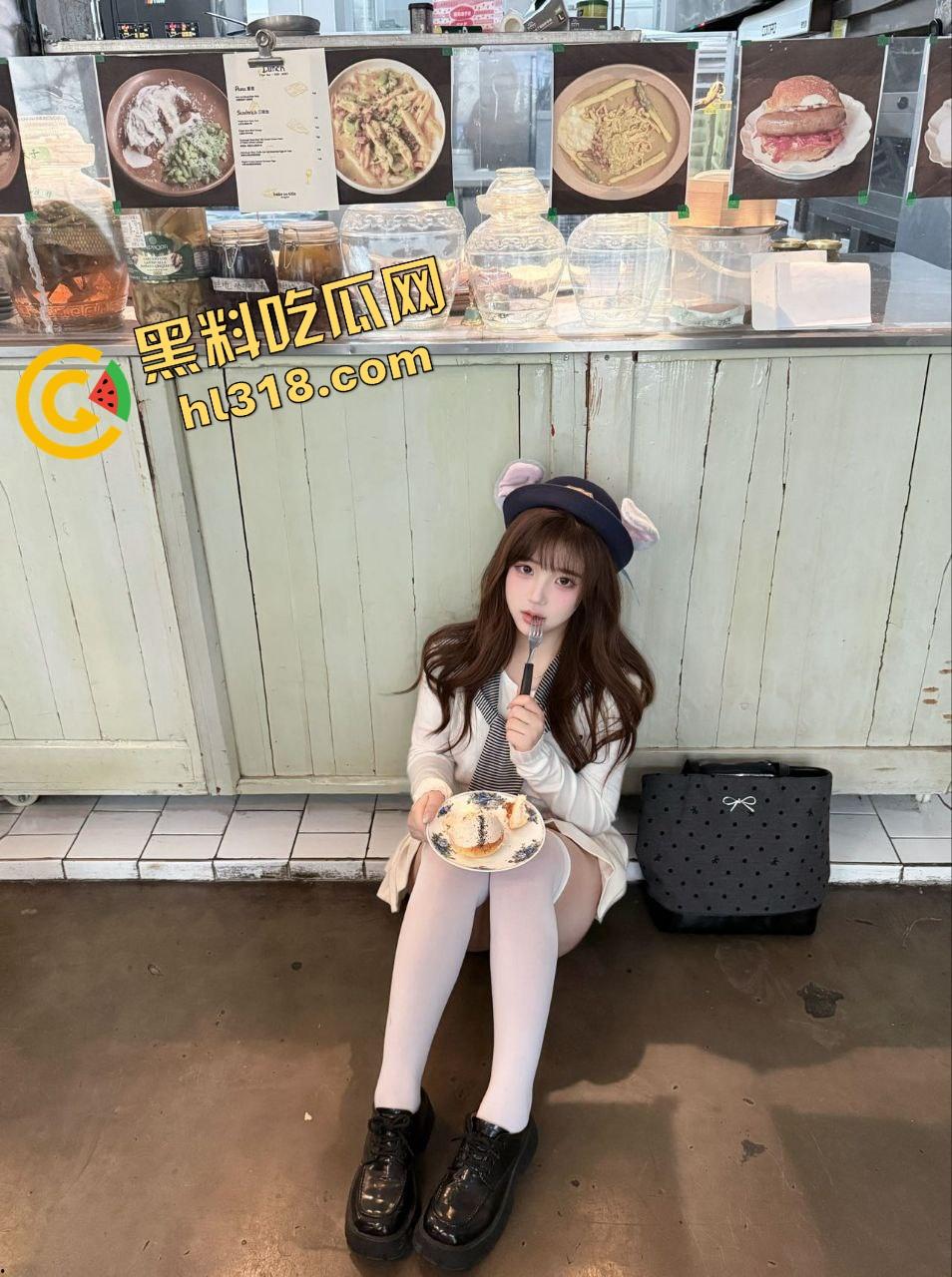 南充95后妹子『王莉宁』自称老司机,上个全自动直接三分钟射了,这逼状态跟隔夜海参一样!-2