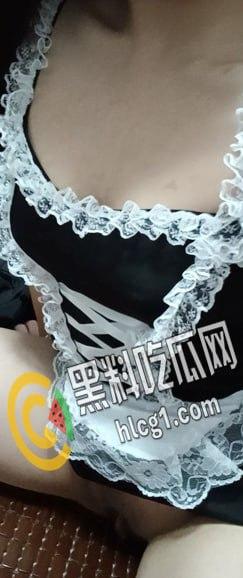 抖音快手几十万粉丝网红 太子妃 高中生时期自拍流出 丰满的奶子粉嫩的鲍鱼很骚气 老弟太正点了!-9