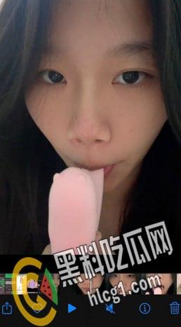 抖音快手几十万粉丝网红 太子妃 高中生时期自拍流出 丰满的奶子粉嫩的鲍鱼很骚气 老弟太正点了!-24