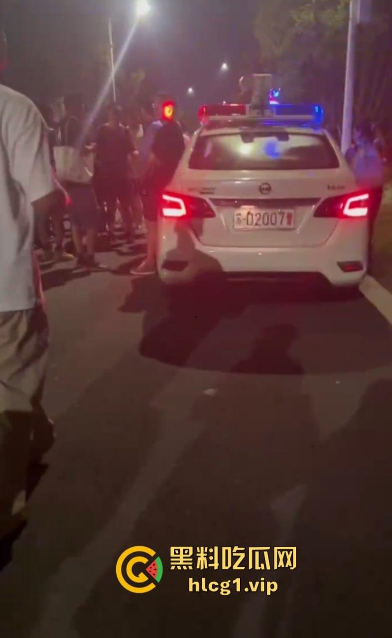 管杀不管埋啊!常州长荡湖芒禾音乐节 真是花钱找罪受 物价超贵还有人摔骨折!-8