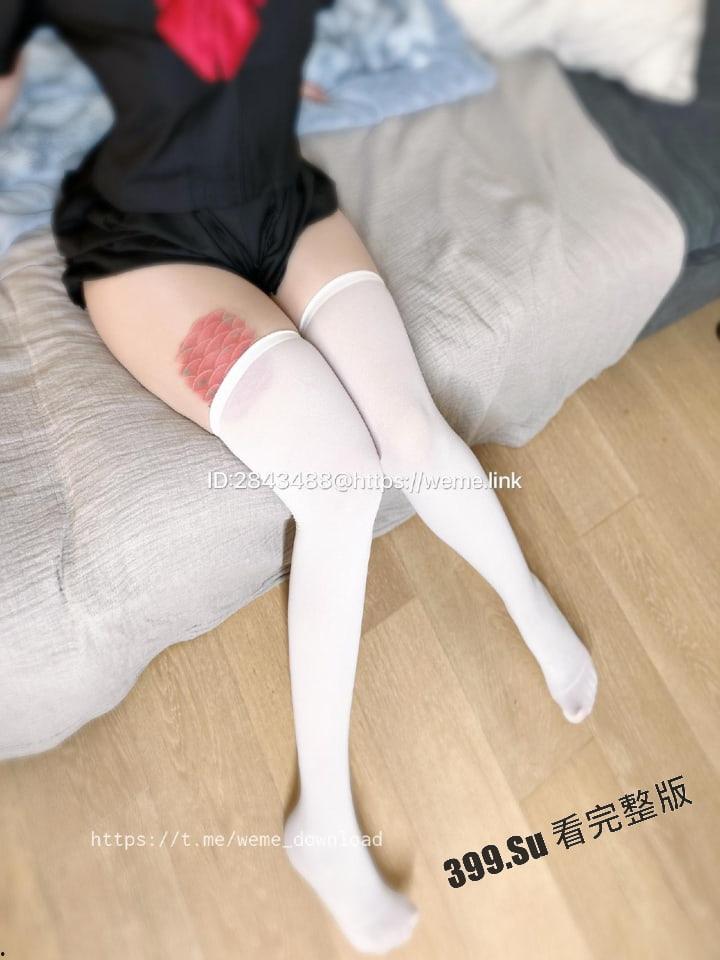 抖音170万粉 阿尔卑香小狗子 最新六期擦边图集37p+全部微密圈视频15v合集 专业擦边值得信赖!-30