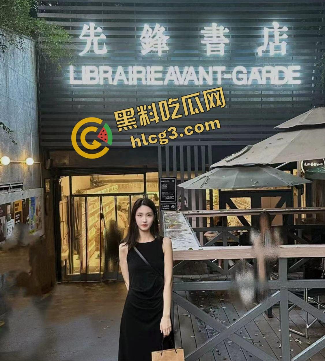 有欲望总得发泄吧 推特在岗女警花『李李eleven』张津瑜接班人 为满足欲望约炮猛男 激烈性交视频曝出!-2