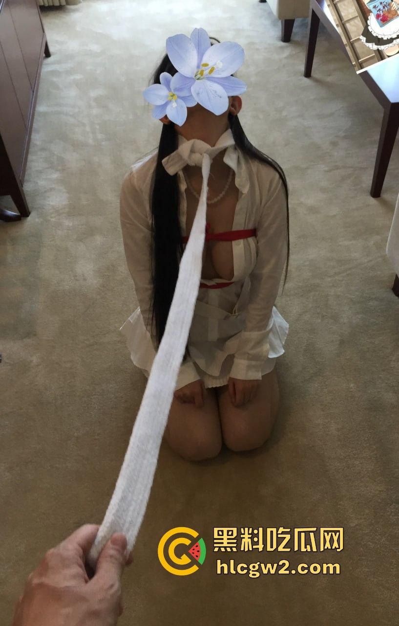 淘宝极品模特『杨可欣』极品身材被操成骚母狗，金主爸爸专属鸡巴套随叫随到！肉便器就是用来爽的！-3