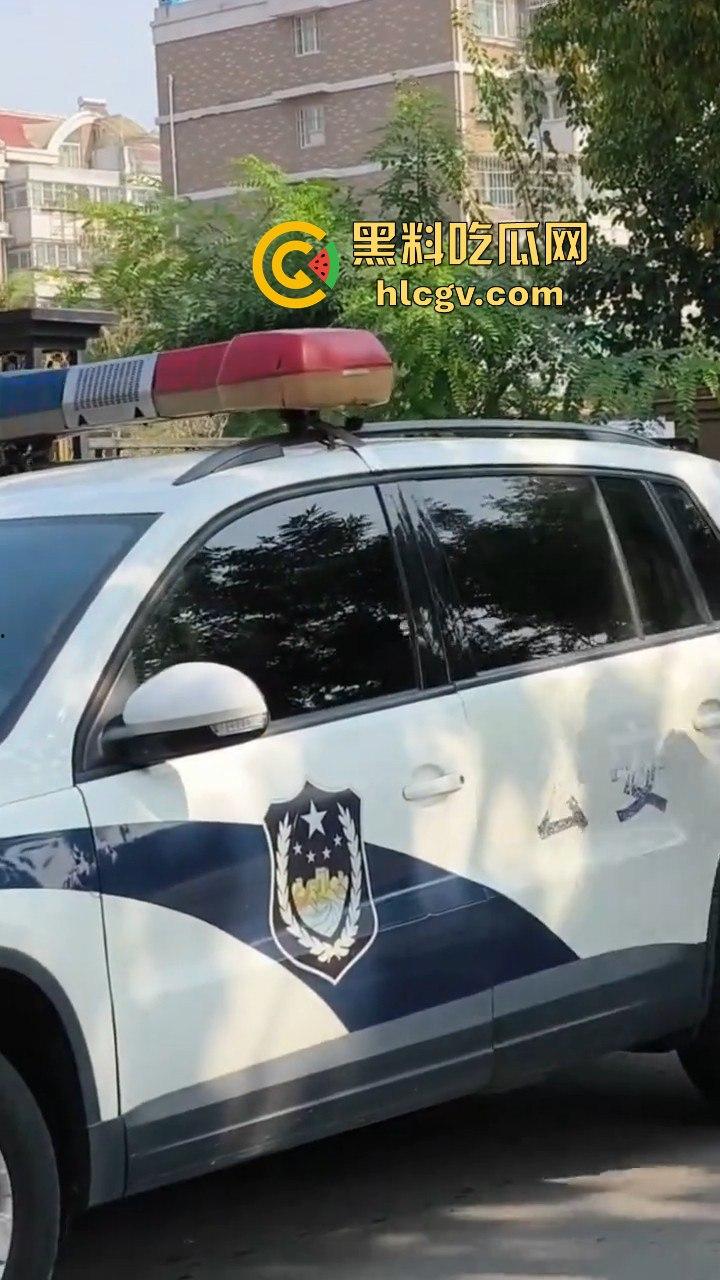 山东男子醉酒殴打女友还拿啤酒洗头！见义勇为小伙出手相救，醉鬼竟拿刀要捅人！-6