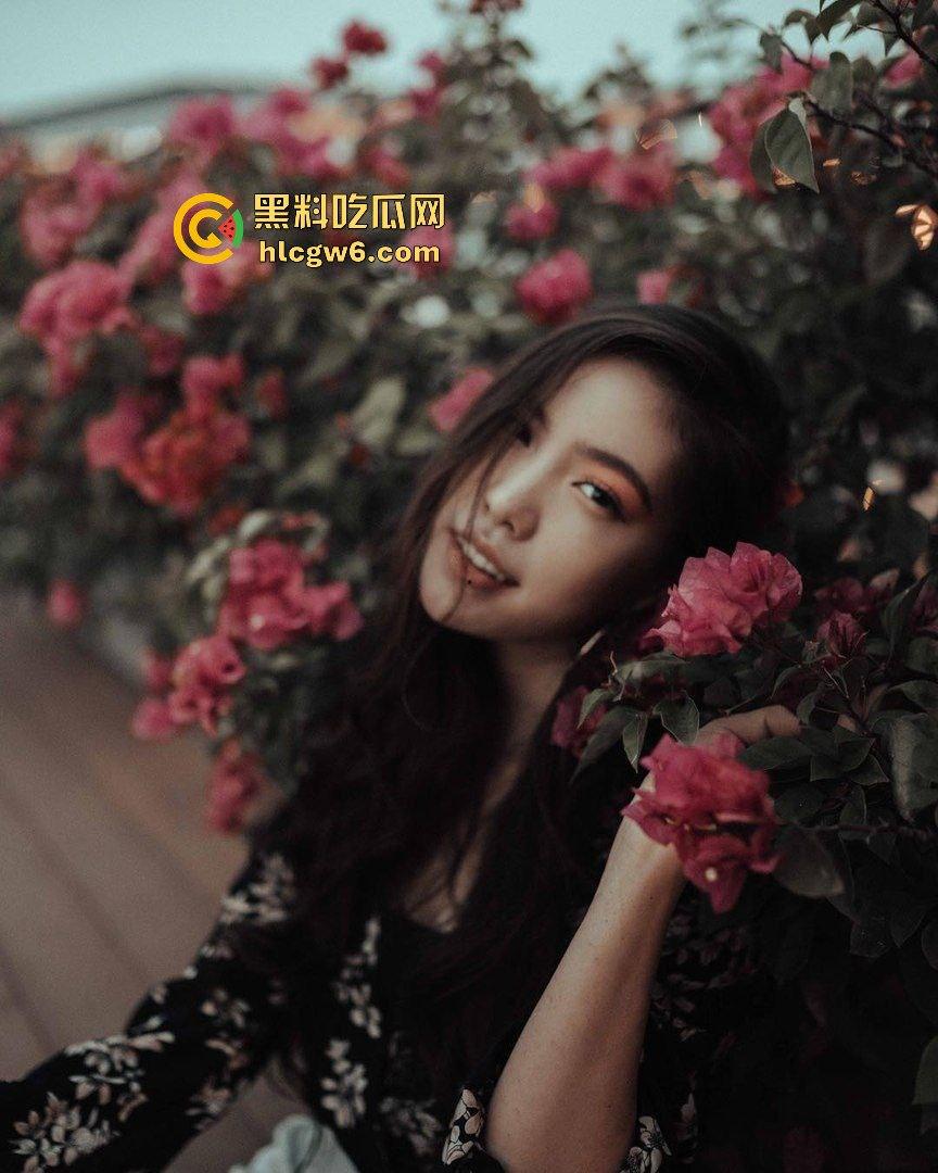 台湾极品母狗【刘妍】的性爱日常惨遭泄露，高挑身材经过千锤百炼 完美母狗形态！-25