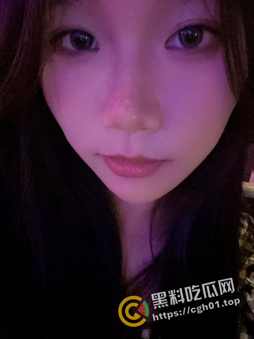 集美大学女大学生重磅流出！冰山御姐的反差另一面 男友视角的粉嫩母狗-5