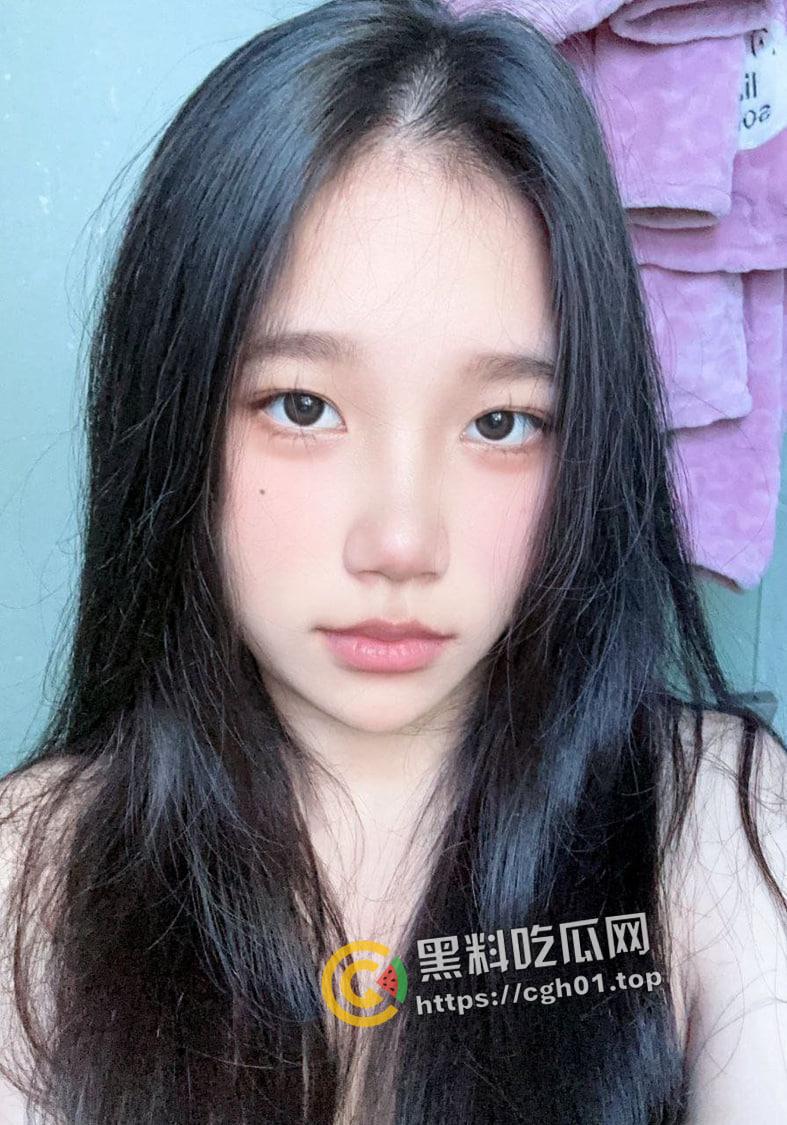 集美大学女大学生重磅流出！冰山御姐的反差另一面 男友视角的粉嫩母狗-25