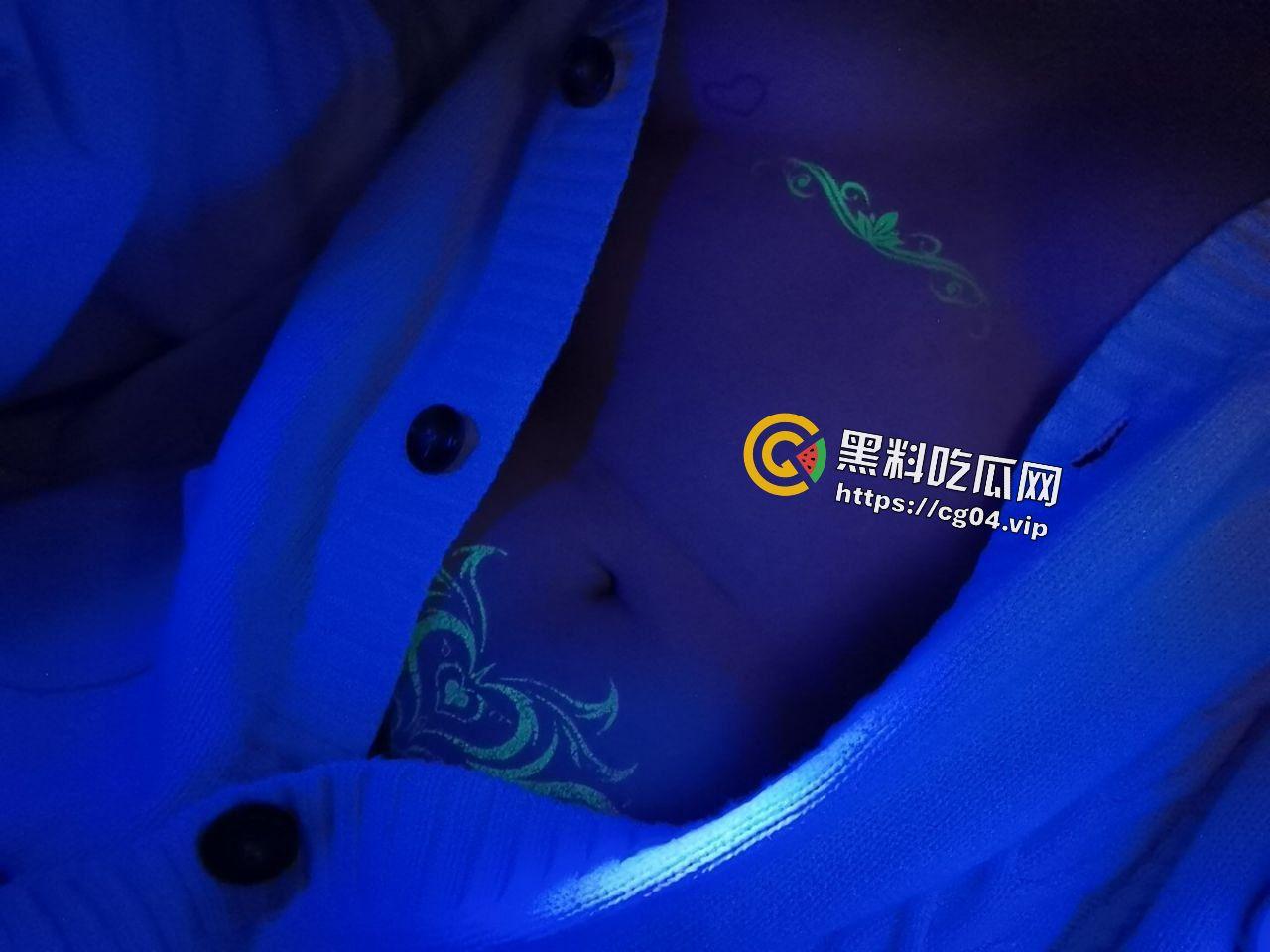 医生是只你的谎言 你是福利姬！开盒【Miruku】泌尿科医生下海做福利姬 主打的就是专业对口-8