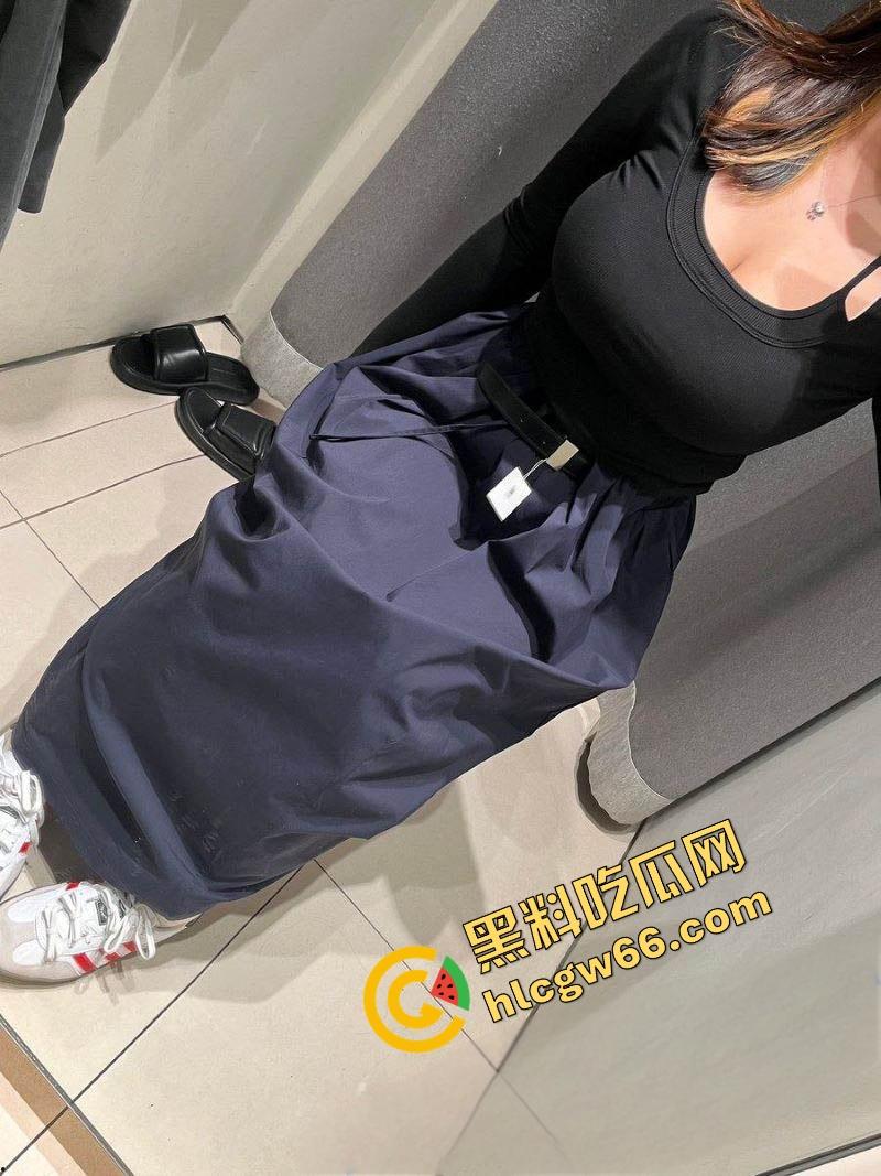 贵州铜仁狠货【涵涵】核弹级巨乳甩飞天,炮友后入爆操扇臀抓奶,干到高潮尖叫破音!-5