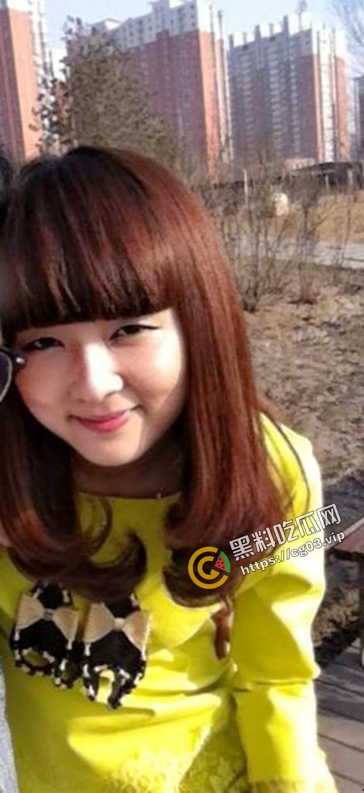 曝光！山西某电影院人事【李雪梅】婚内出轨男小三  还去聊骚男小四  情夫怒将其海量生活照 及裸照自慰视频流出-10