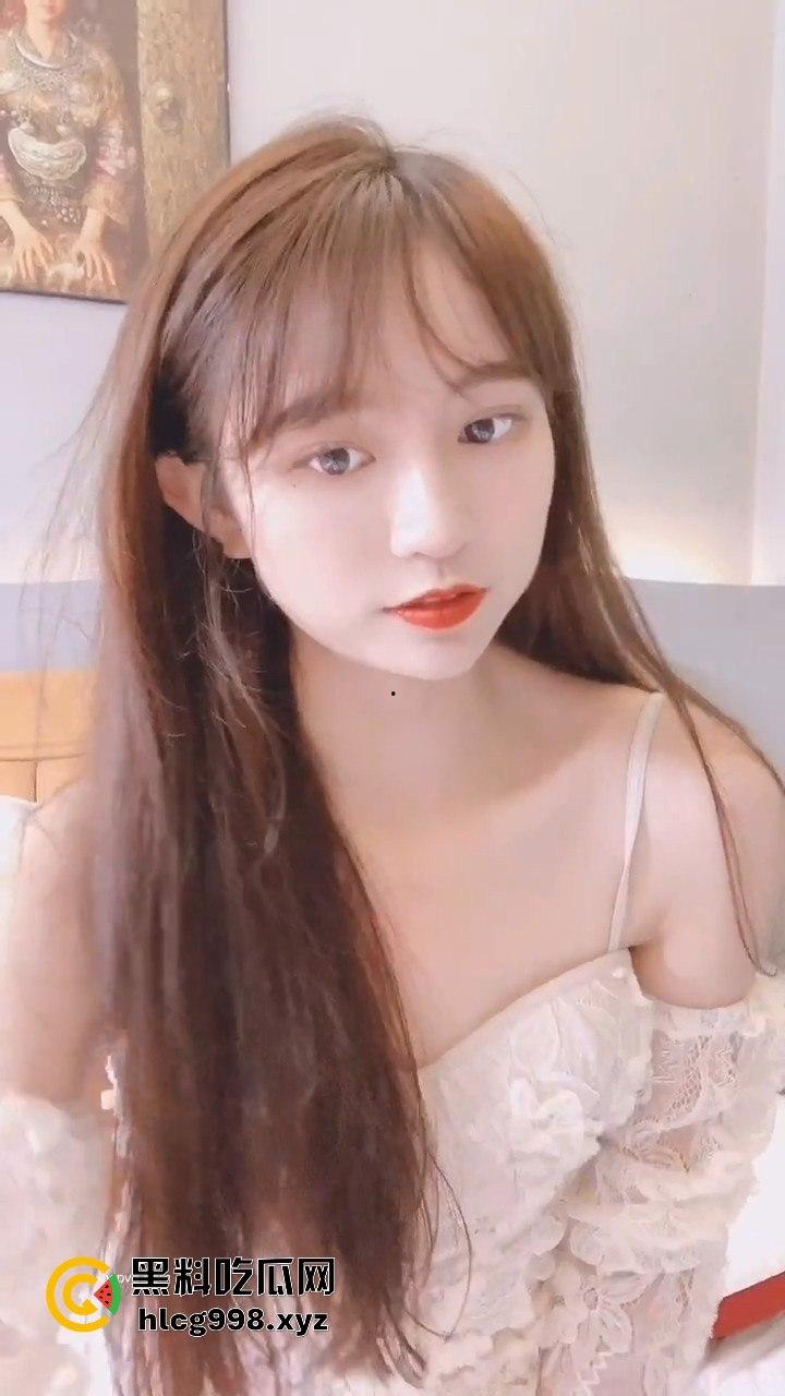 双马尾萝莉『不见星空』骚逼复出！闺蜜男友当道具任她操，双马尾扭腰后入，母狗天赋爆表！-3