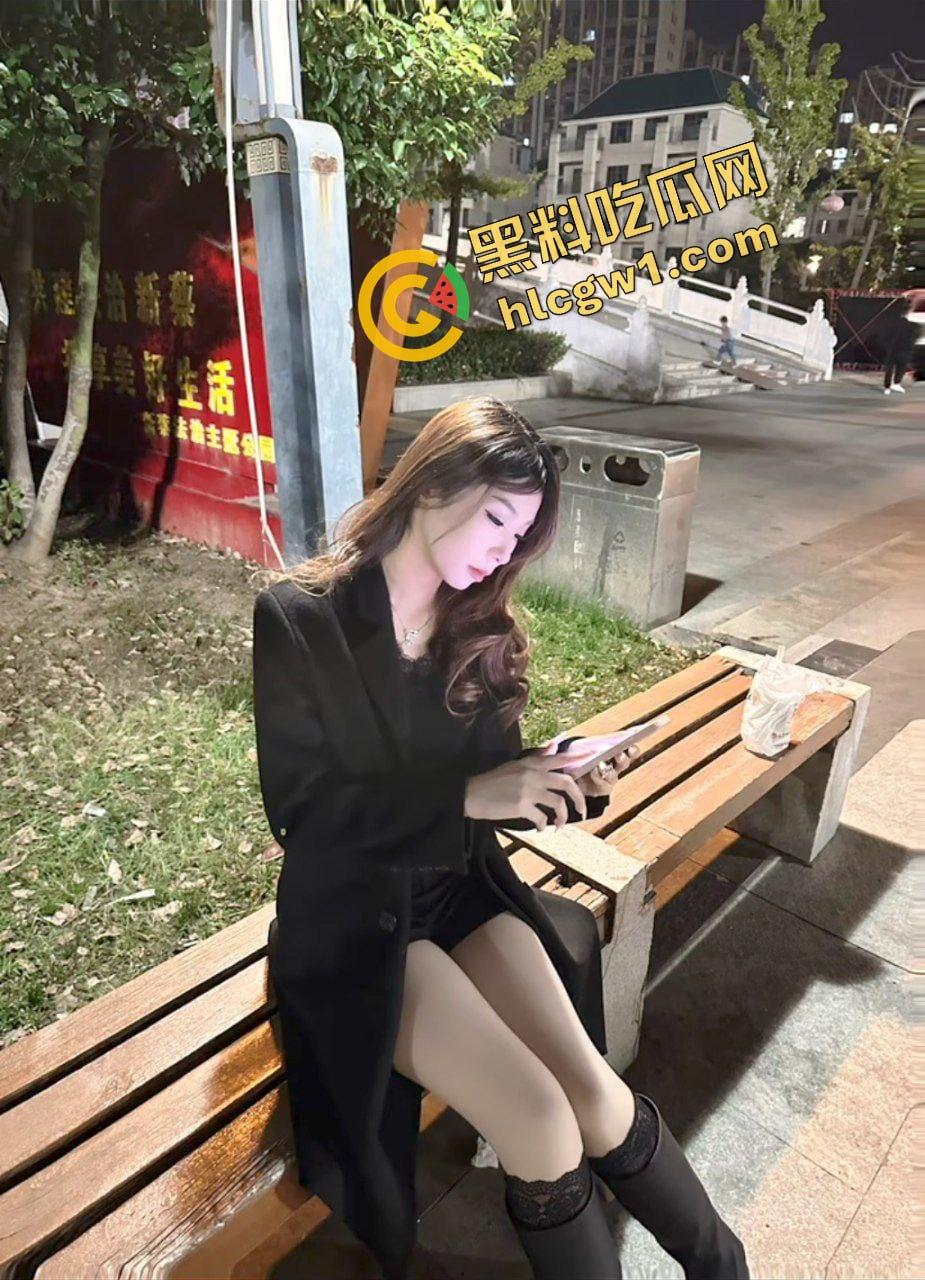 抖音反差社会小姐姐『Xuanan』20岁风华正茂 爱上肉体的碰撞 被猛男暴力输出 独家曝光！-3