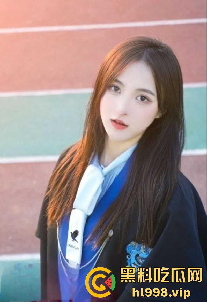 北京科技学院【燕明希】上演毕业即巅峰！一边吃低保一边勾引大叔，背地还玩他儿子！-4