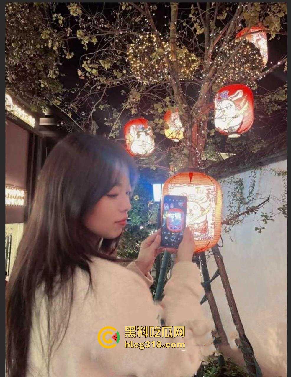 杭州检察官【李紫琪】堕落性爱视频曝光，白天是正襟危坐的检察官，夜晚却化身淫荡贱奴，跪地臣服！-2