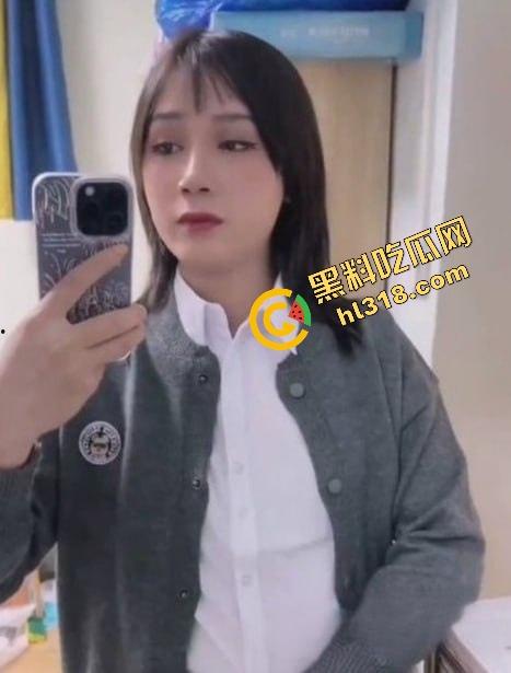 成都男娘玩情趣勾引电脑师傅反遭爆操，完事嫌时间短报警结果被判猥亵不是强奸，成都又出迷惑大瓜！-14