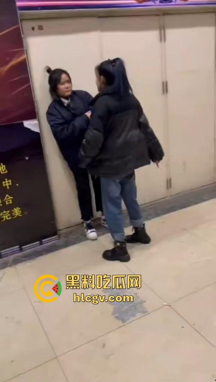 黑龙江宝清县两小太妹【姜兴荣】、【李佳琳】逼良为娼！不从就打人非法拘禁，全网征集她们劣迹-13