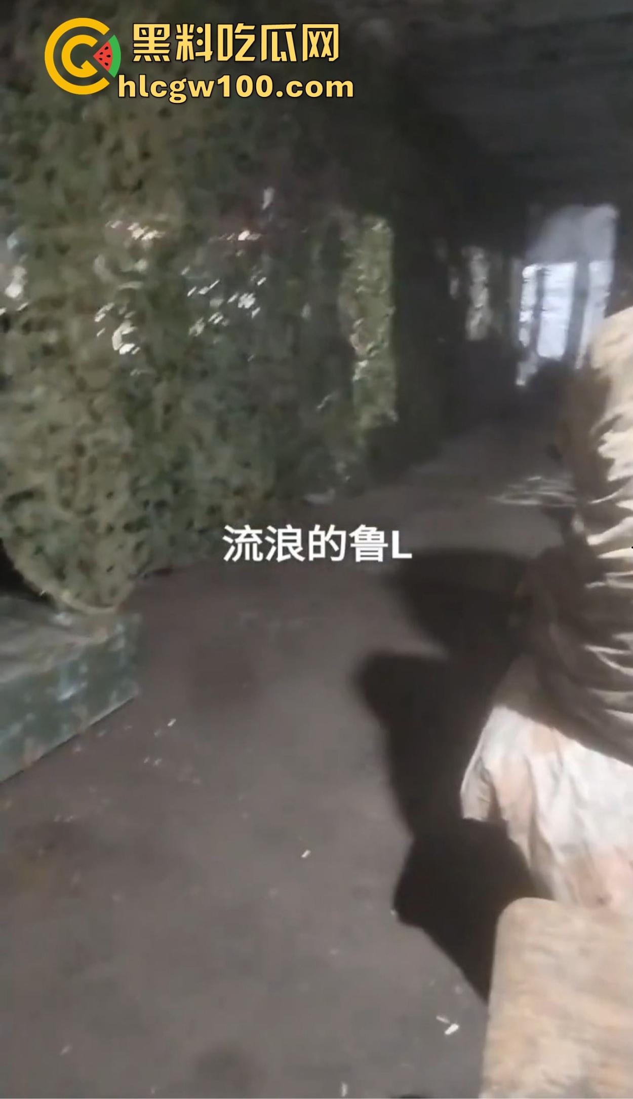 房地产低迷包工头赴俄参军还债 血战四个月为还工人工资 看着工资单潸然泪下 这是真男人！-5