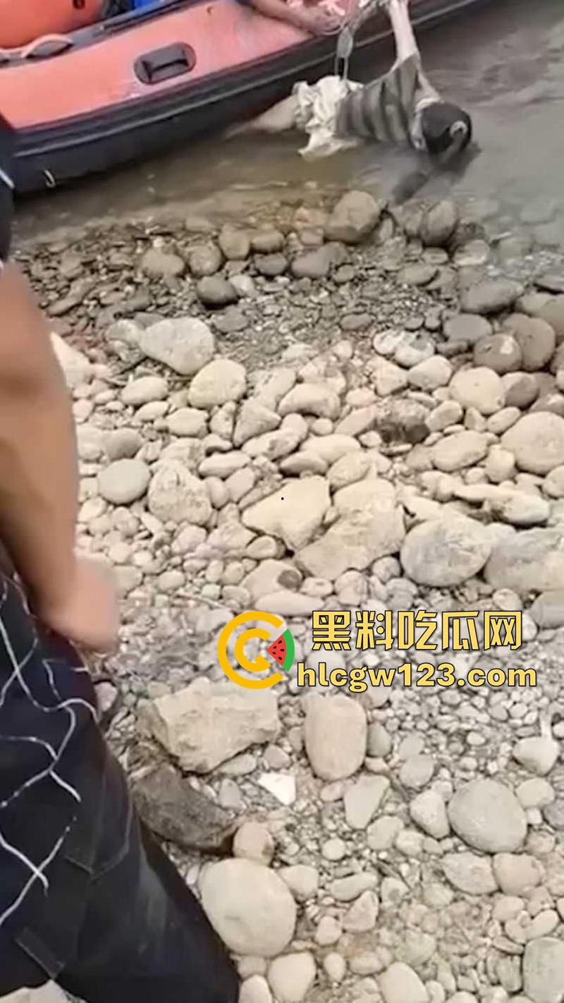 长腿颜值陪酒女，跳河自杀尸体被发现，平时风骚火辣撩丝的人魂儿都没了，竟也是个痴情的种！-5