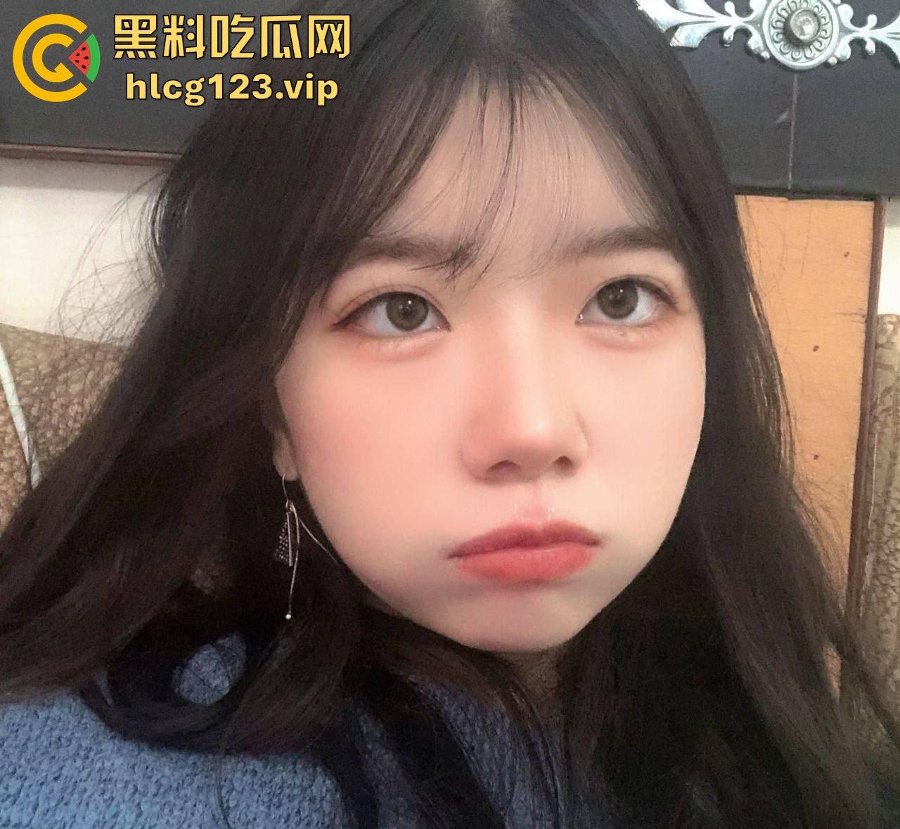 沧州大二美少女【欧拉丽】，黑丝腿袜加持，酒店激情啪啪被调教听话，逼水满满！-12