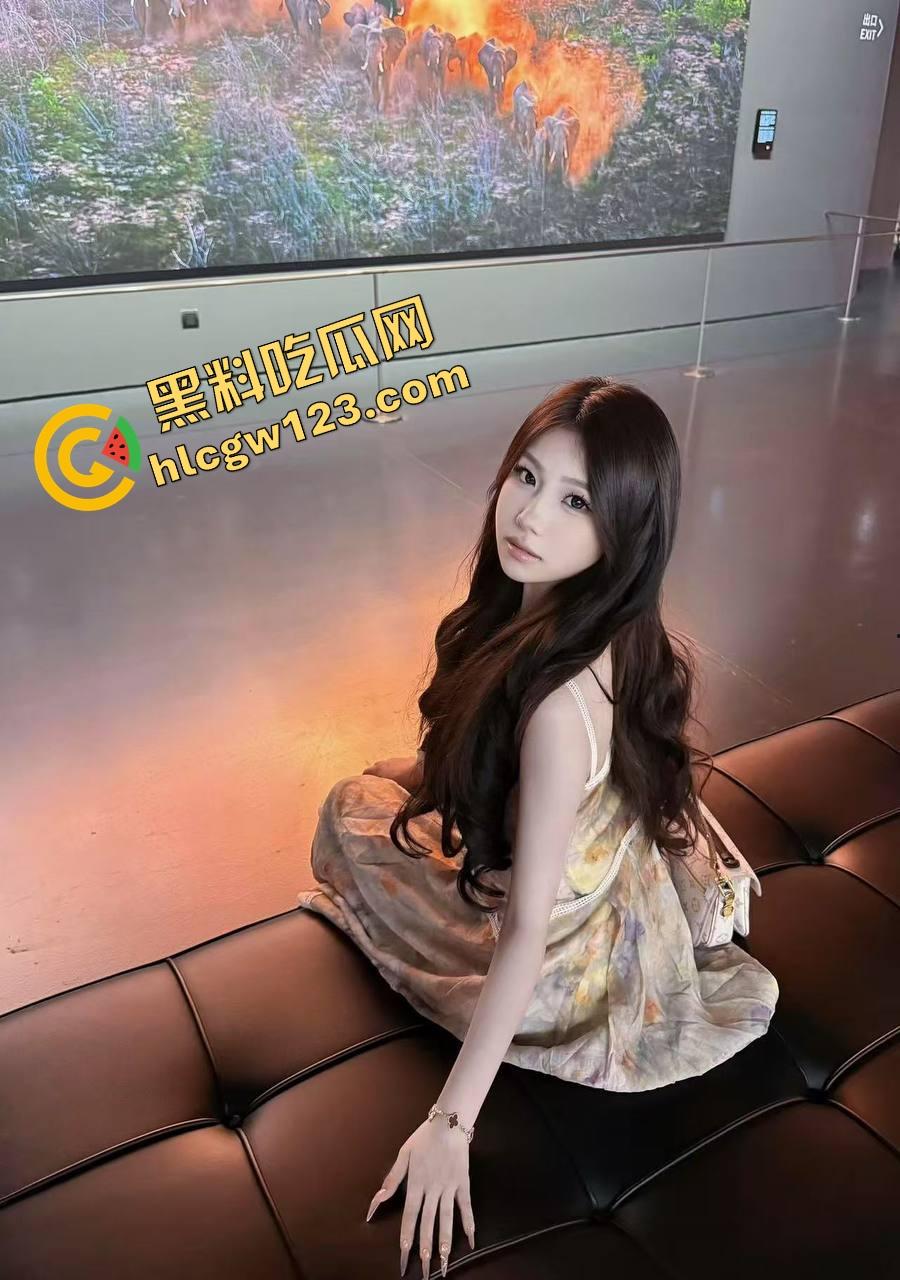 科技助淫！苹果AR眼镜真能操回忆，粉丝投稿我戴着它看自己当年怎么爆操前女友，射完还原地起立鼓掌！-4