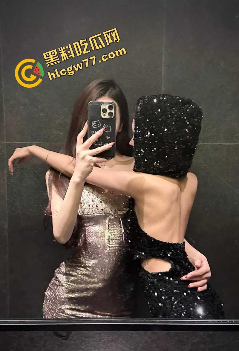 芜湖户外男主播在线双飞，两女争着撅屁股求操，特写内射全程曝光，这哥是真神！-1