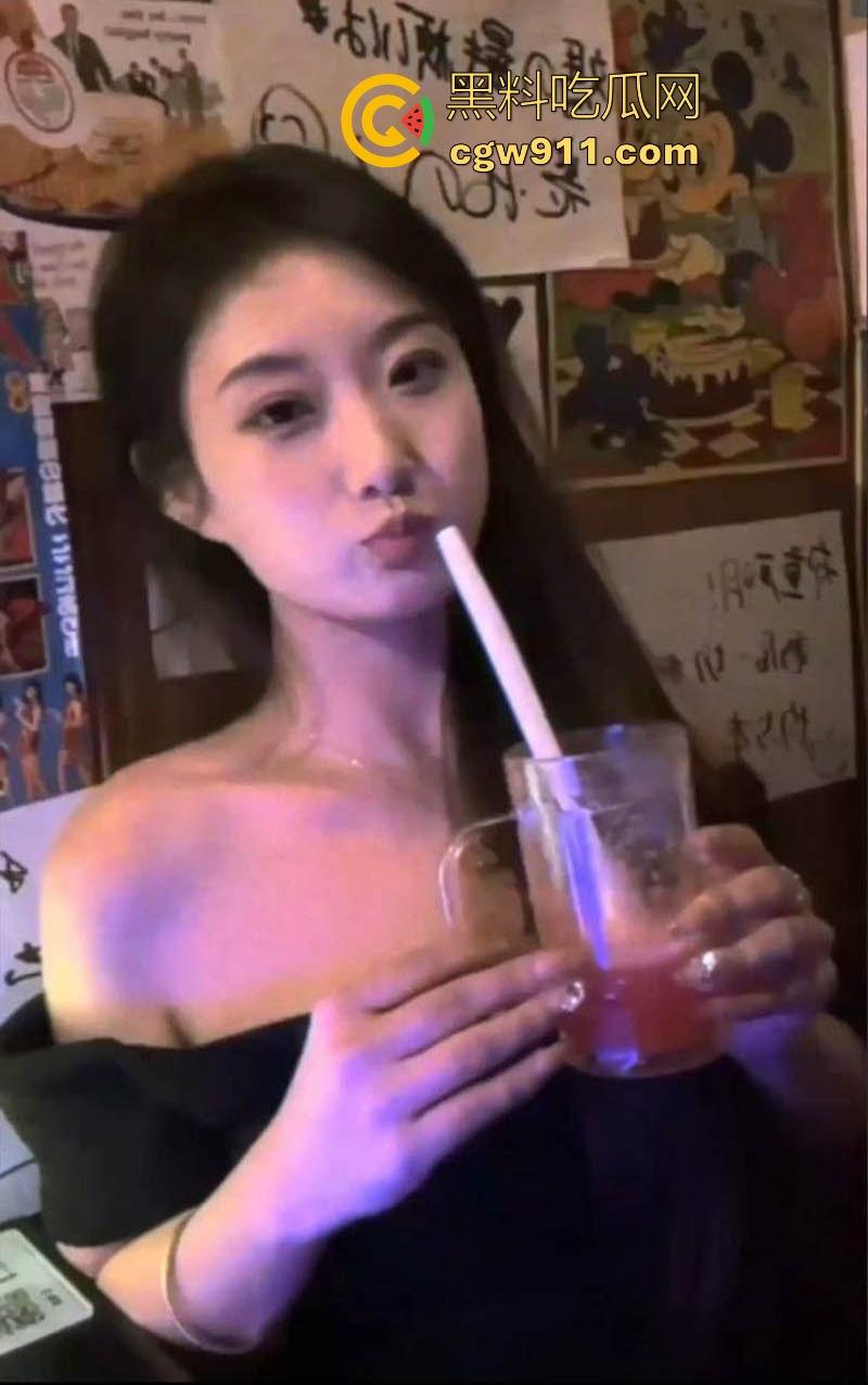 176cm极品模特女友私拍视频流出，黑丝高跟挑逗欲望，全程漏脸自慰，展示极致淫骚母狗的一面！-3