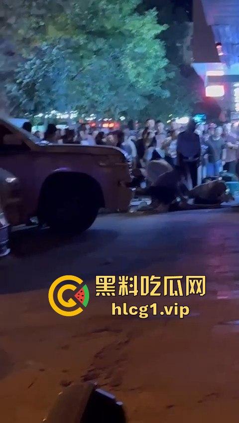 龙湾血腥惨剧！学生斗殴升级，胳膊被生生砍下，校园暴力失控震撼全城！-5