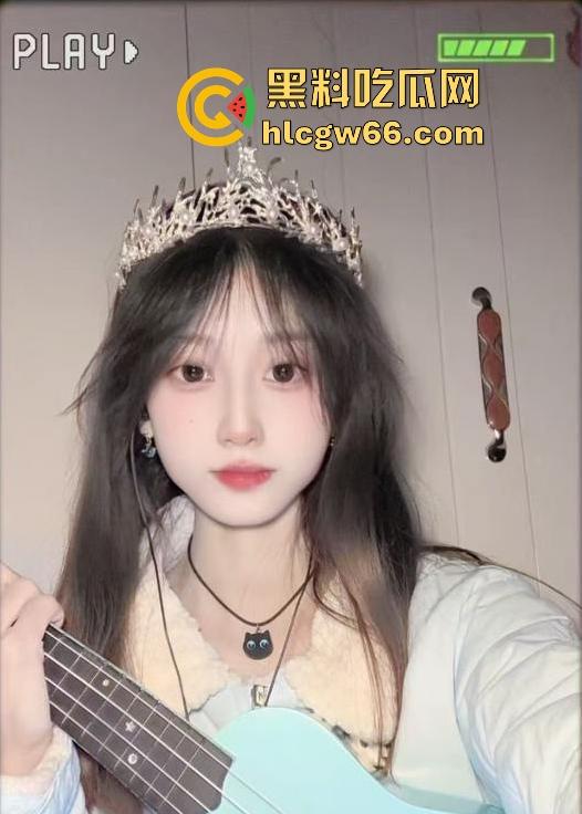 20岁黑龙江女学生【徐婉婷】可爱女神模样 敢想象背后靠卖贱卖自己的自慰视频为生！-4