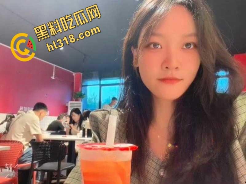 河南反差人妻【王润敏】 ,结婚了也忘不了前任的大屌,酒店开门做爱,私下偷吃太刺激了 !-3