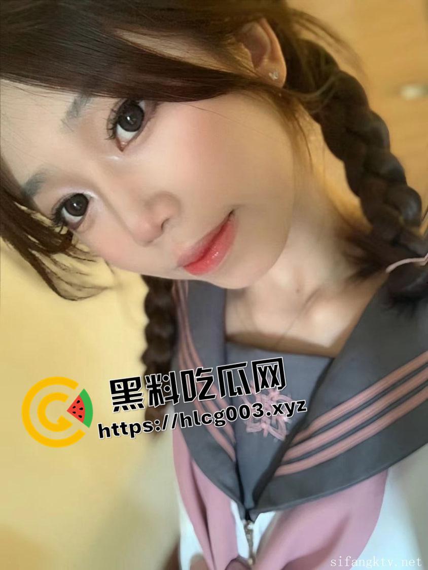 极品露脸萝莉【欢欢】第二弹！超全流出整理合集 主动掰开粉嫩双穴 口腔展示完美口爆圣体-13