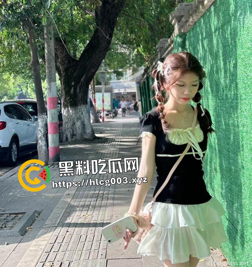 极品露脸萝莉【欢欢】第二弹！超全流出整理合集 主动掰开粉嫩双穴 口腔展示完美口爆圣体-17