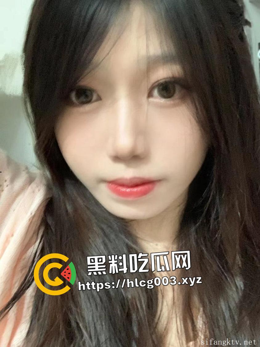 极品露脸萝莉【欢欢】第二弹！超全流出整理合集 主动掰开粉嫩双穴 口腔展示完美口爆圣体-23