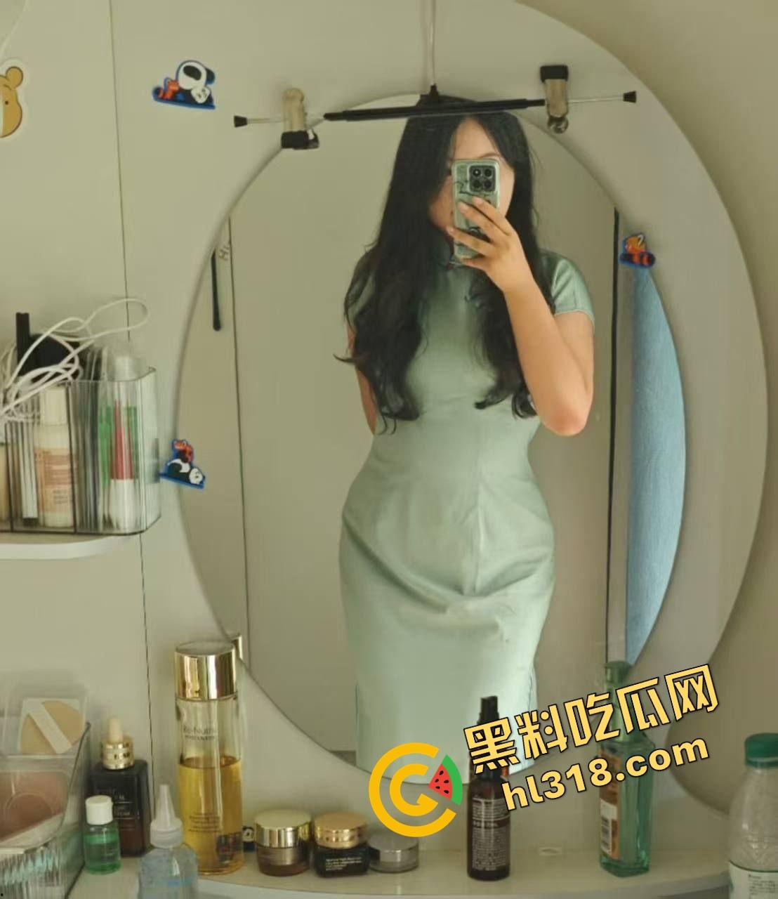 小骚逼群里公然约炮撩汉，结果被群友反杀，以为捡到大屌，没想到做爱视频一发，直接原地社死！-7