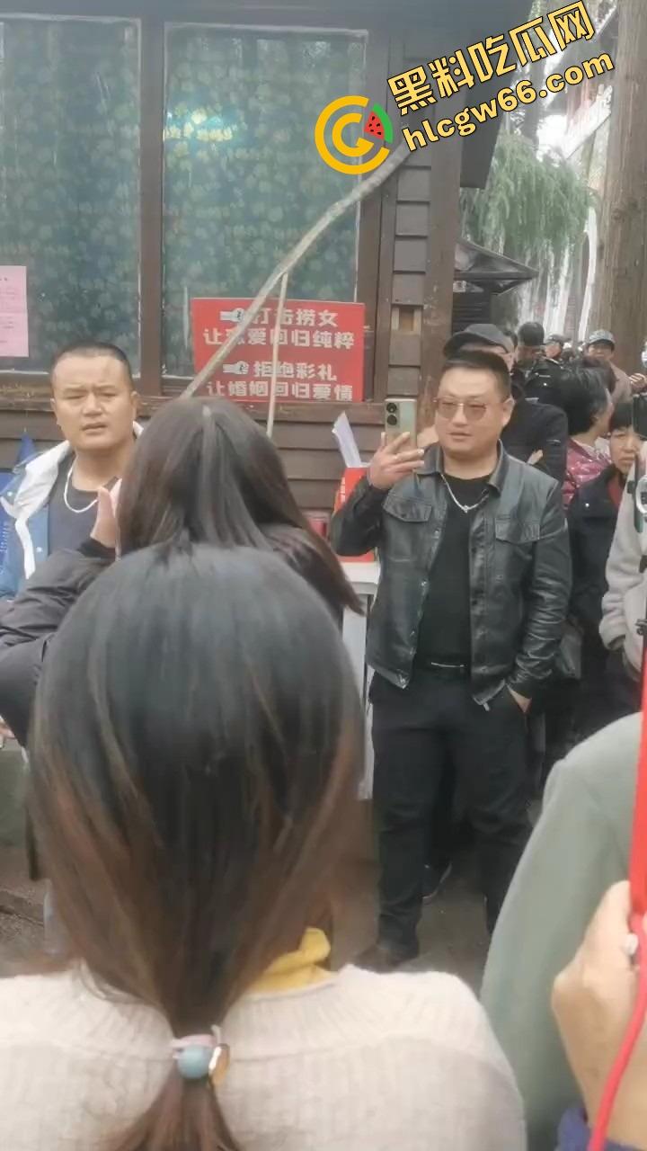 江苏南京相亲现场西格玛男霸气开喷小仙女，全程硬刚不给脸，把小仙女当场呛到脸绿差点气死！-1