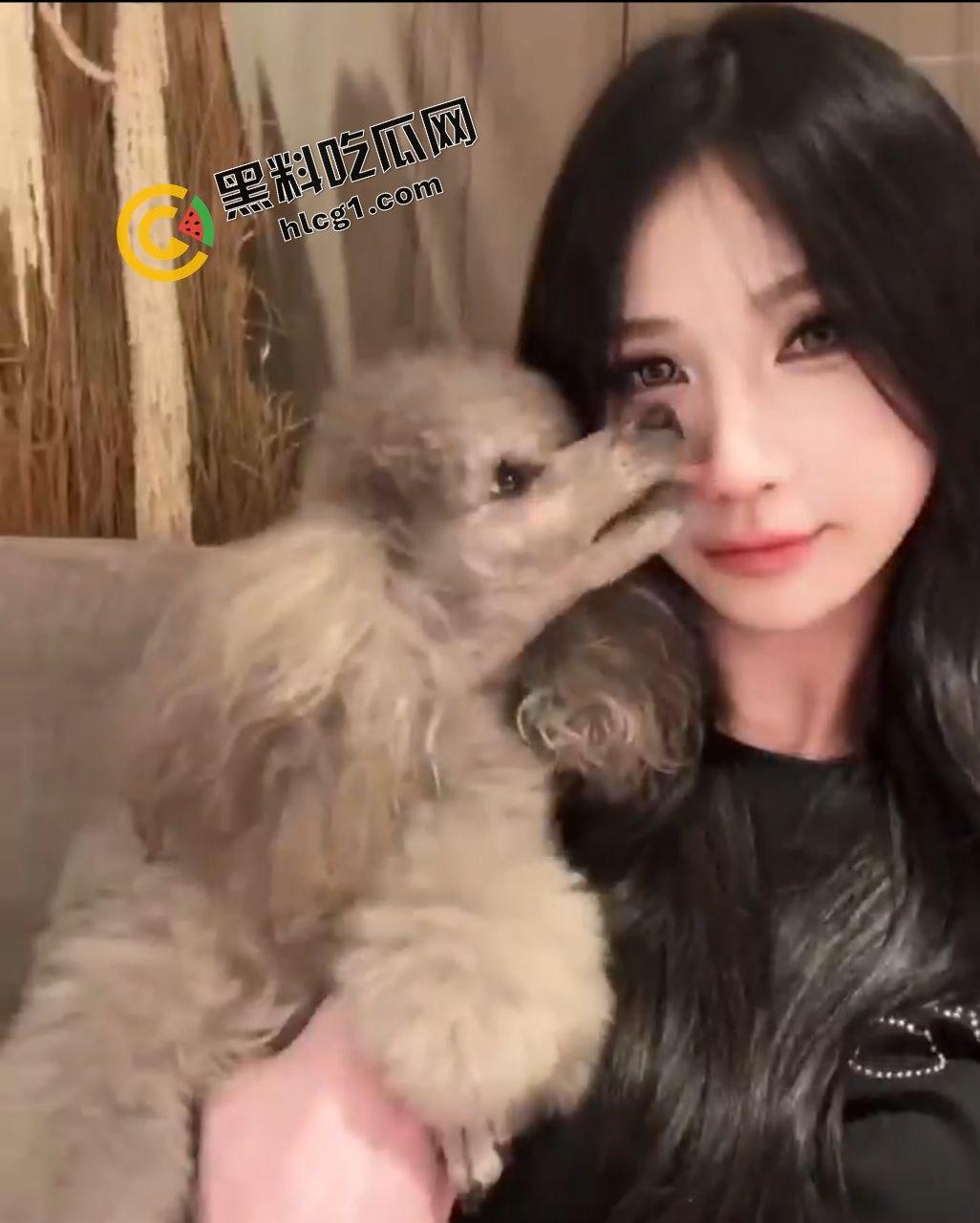 推特 TS羊羊子 比女人还魅惑的高颜值CD 极品高挑身材  让人更加有兴致了 完整版视频流出-3