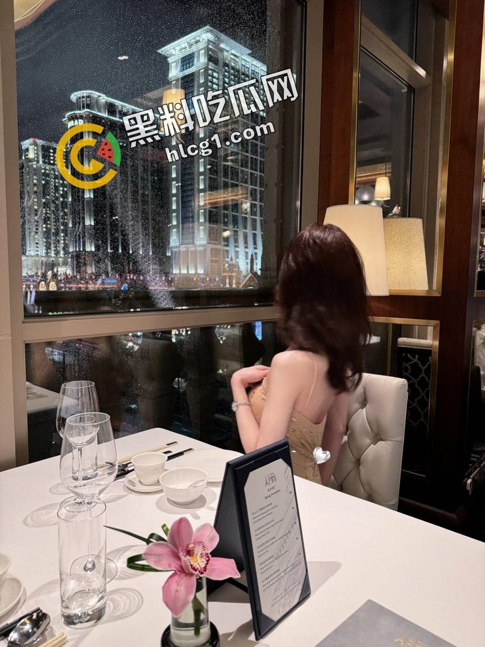 推特 TS羊羊子 比女人还魅惑的高颜值CD 极品高挑身材  让人更加有兴致了 完整版视频流出-6