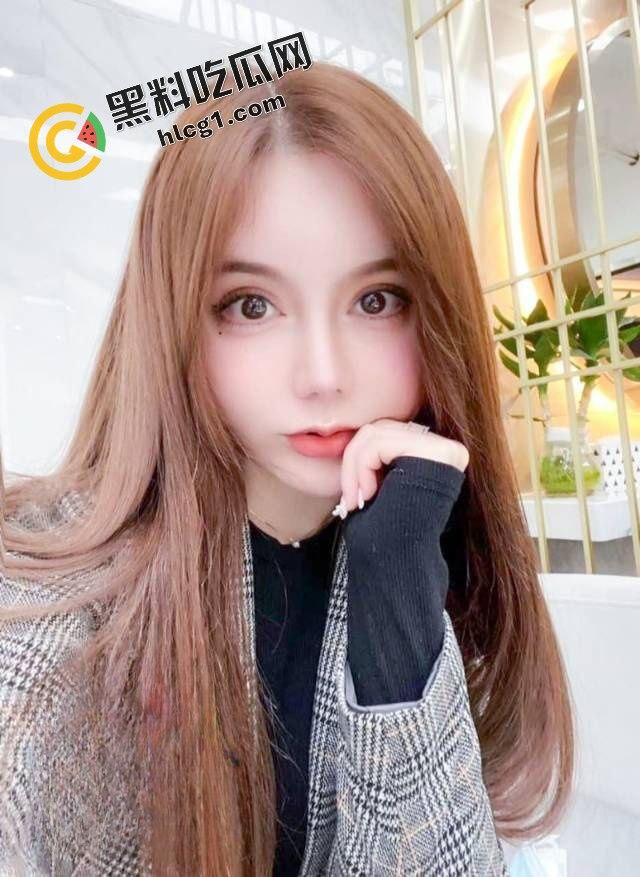 浙江大学新闻传播学院 混血美女『韩雯萱』双洞齐开 金主曝光性爱视频-1