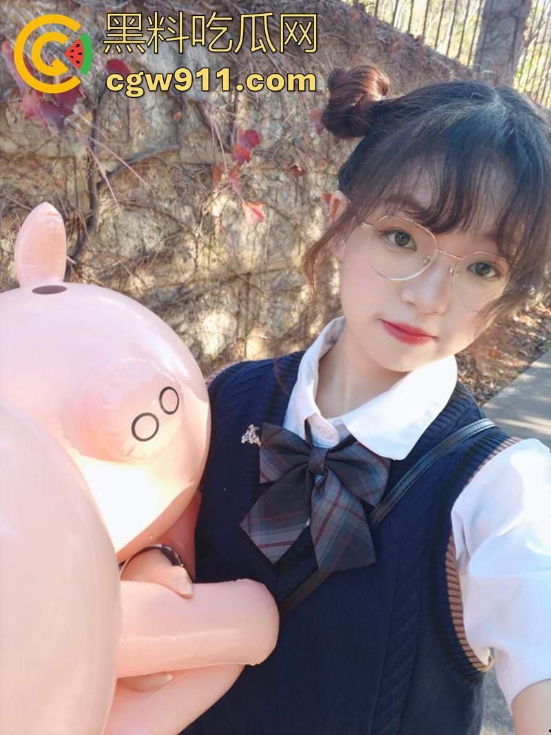 辽宁师范学院大奶妹【赵舒婷】，宿舍露出勾引老师，只为实习能分到好单位，还拍下视频被男友发现曝光！-1